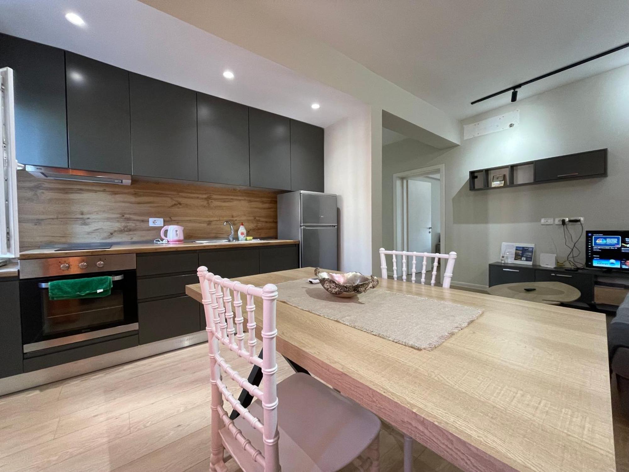 Downtown View Modern Apartment Τίρανα Εξωτερικό φωτογραφία